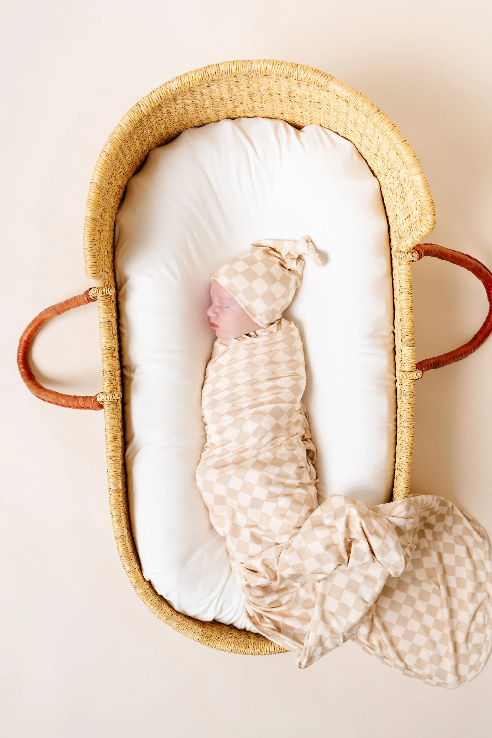 Austin Newborn Hat Bundle (Gown) - Image 3