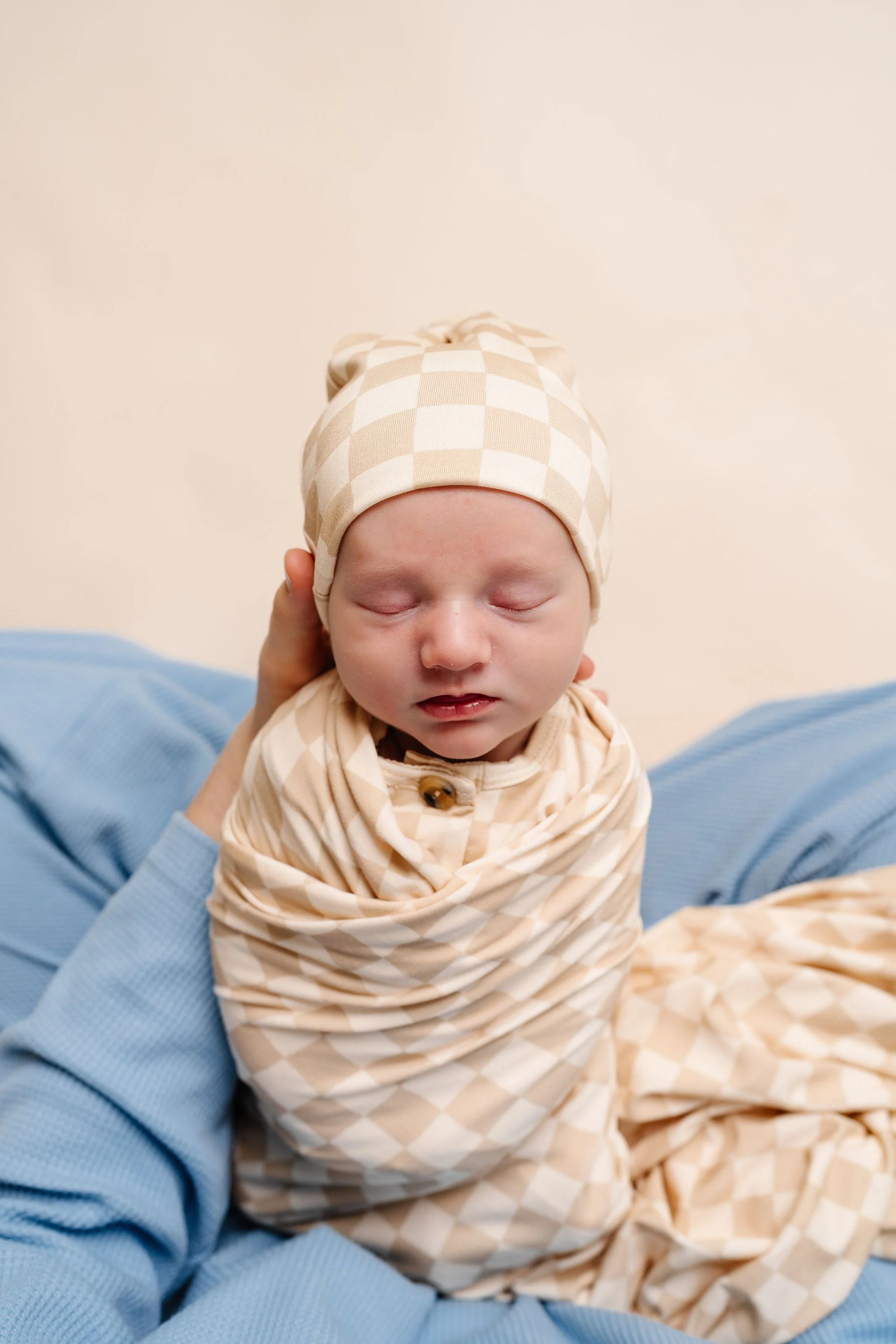 Austin Newborn Hat Bundle (Gown) - Image 6