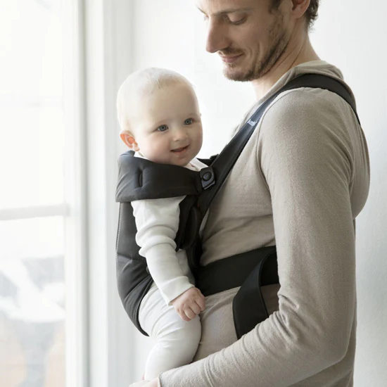 Baby Bjorn Baby Carrier Mini - Image 6