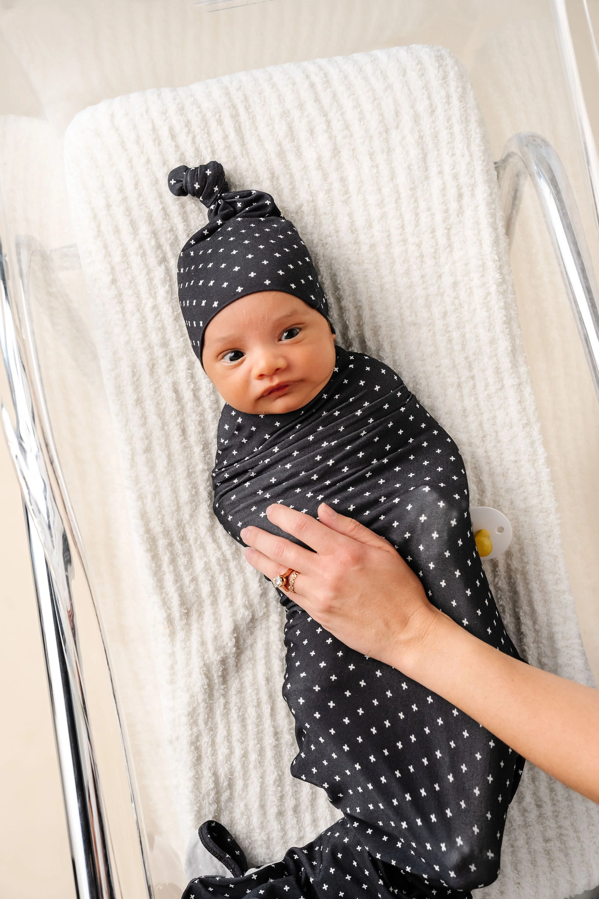 Briggs Newborn Hat Bundle (Gown) - Image 5