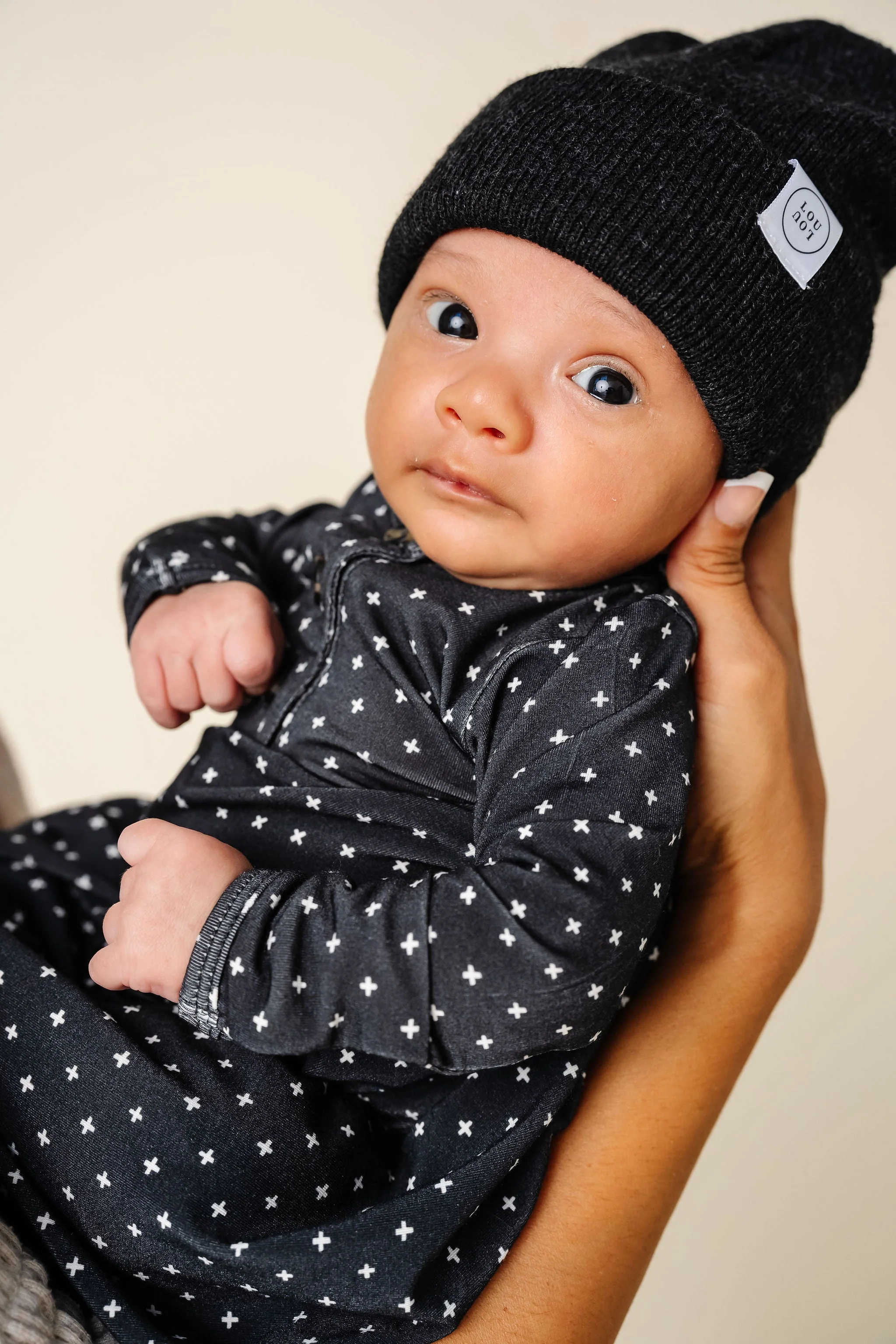 Briggs Newborn Hat Bundle (Gown) - Image 6