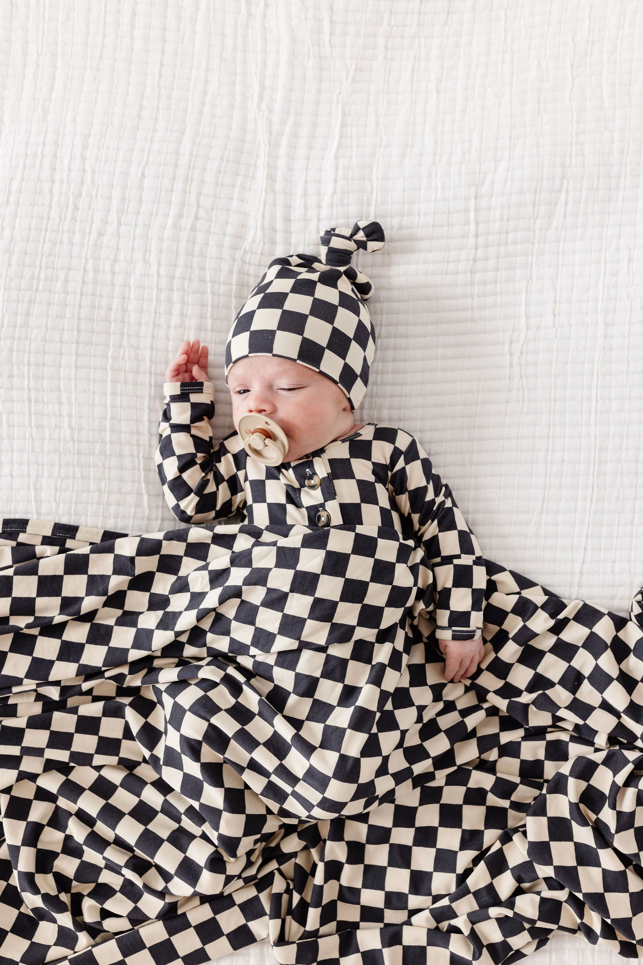 Gibson Newborn Hat Bundle (Gown) - Image 2