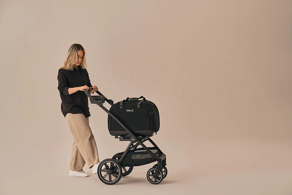 Tavo Pets Hendrick + Roscoe Trek + Adapter Travel System - Image 13