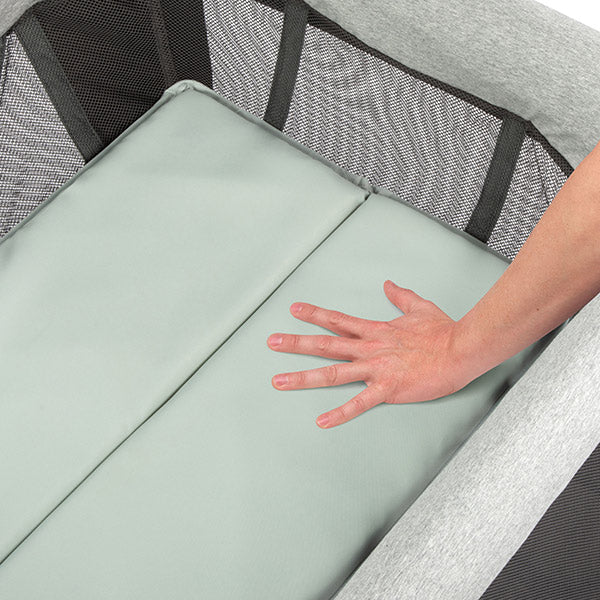 Maxi-Cosi Swift Play Yard - Image 17