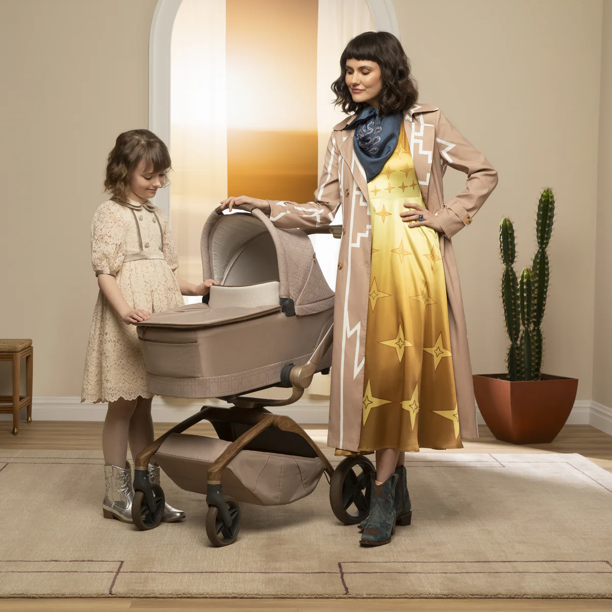 Maxi-Cosi Tana + Peri + Bassinet Bundle - Kindred - Image 3