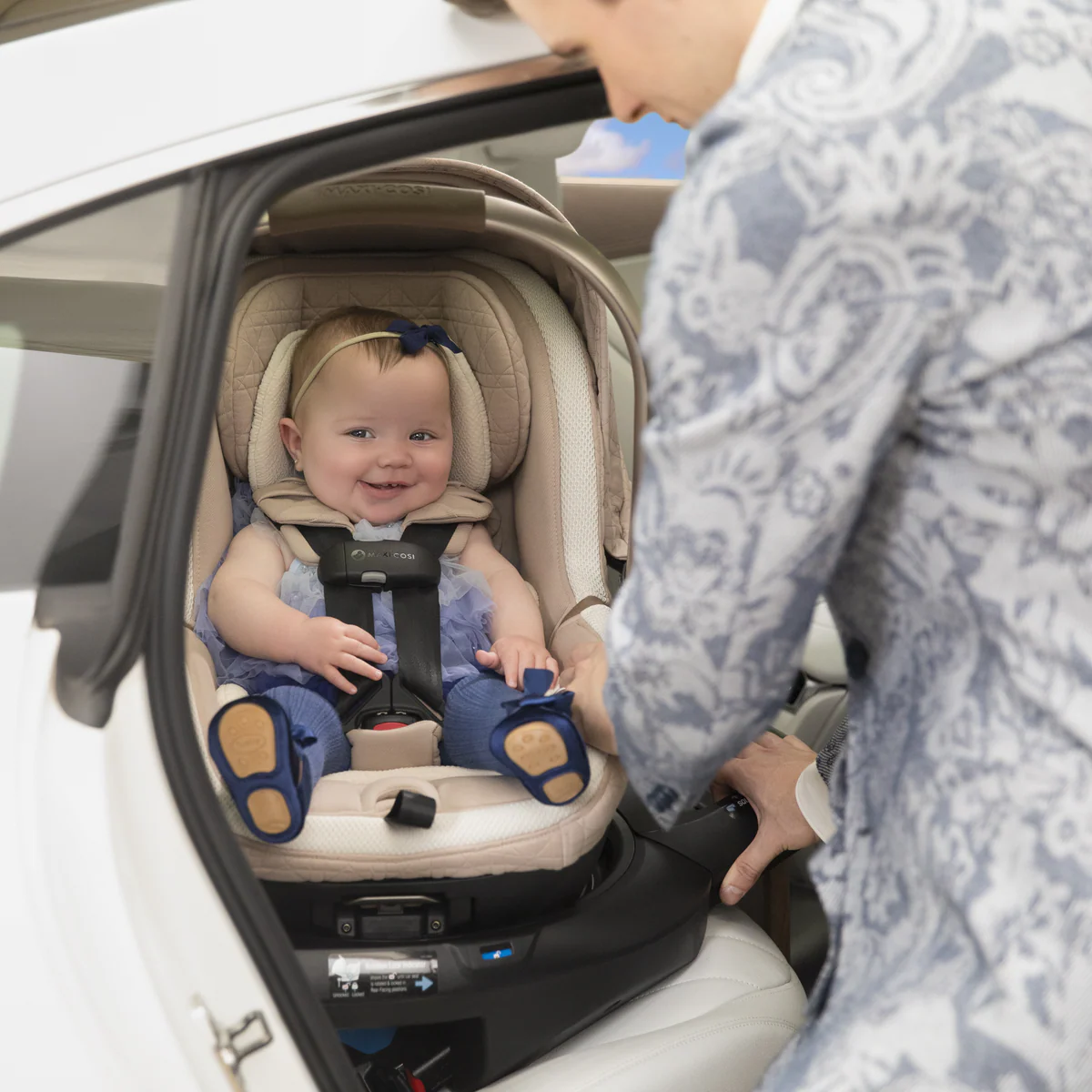 Maxi-Cosi Tana + Peri + Bassinet Bundle - Kindred - Image 7