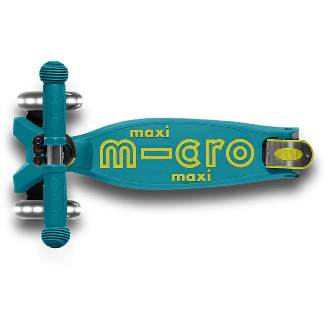 Micro Kickboard Maxi Foldable LED Scooter - Image 8