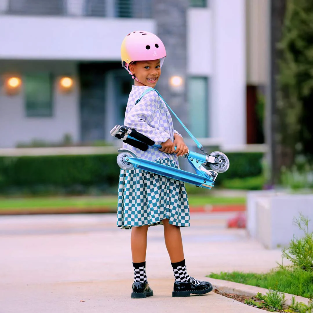 Micro Kickboard Sprite LED Scooter - Image 10