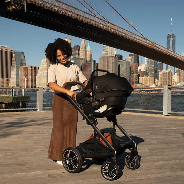 Nuna MIXX Next + PIPA URBN Travel System - Image 2