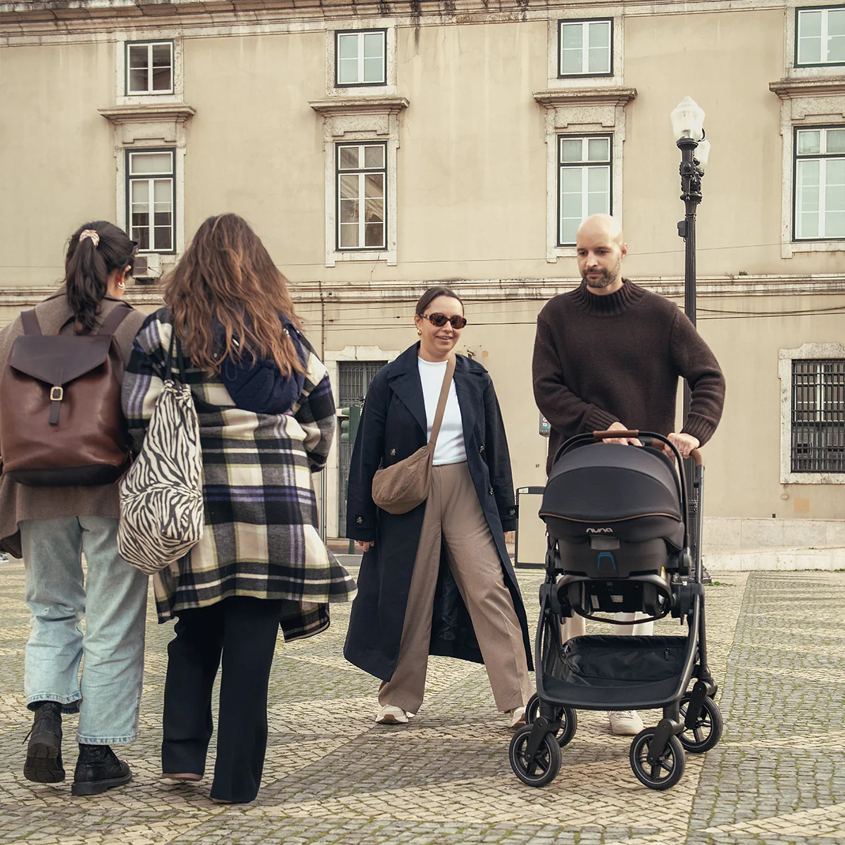 Nuna Swiv + PIPA Aire Travel System - Image 5