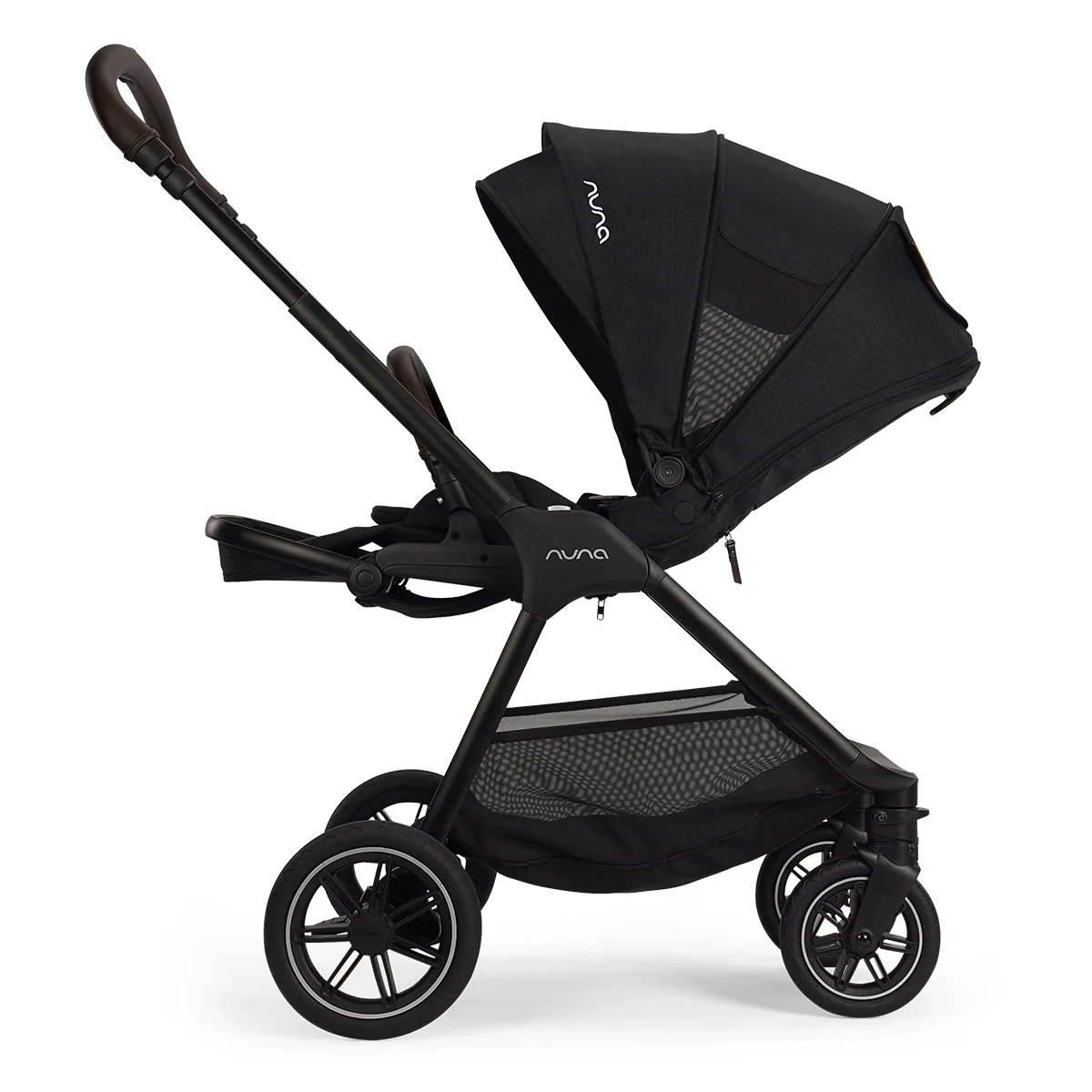 Nuna Triv Next + Pipa URBN Travel System - Image 17