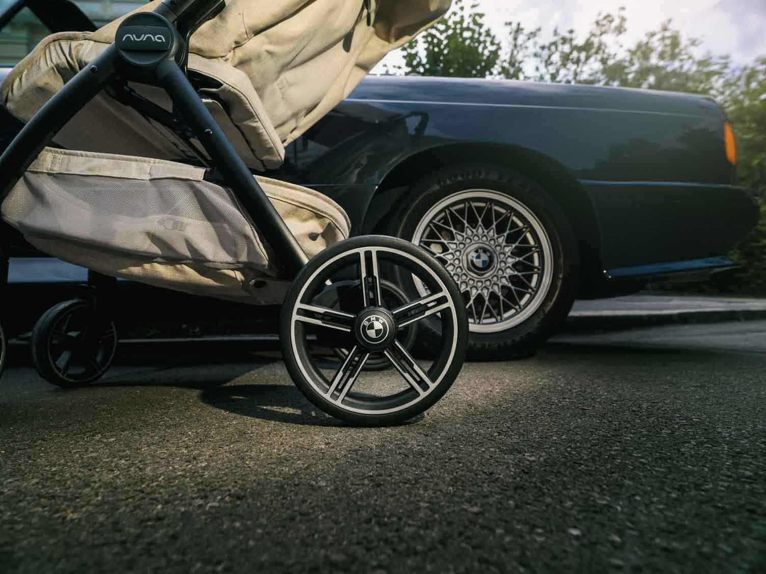 Nuna x BMW TRVL lx Stroller - Image 6