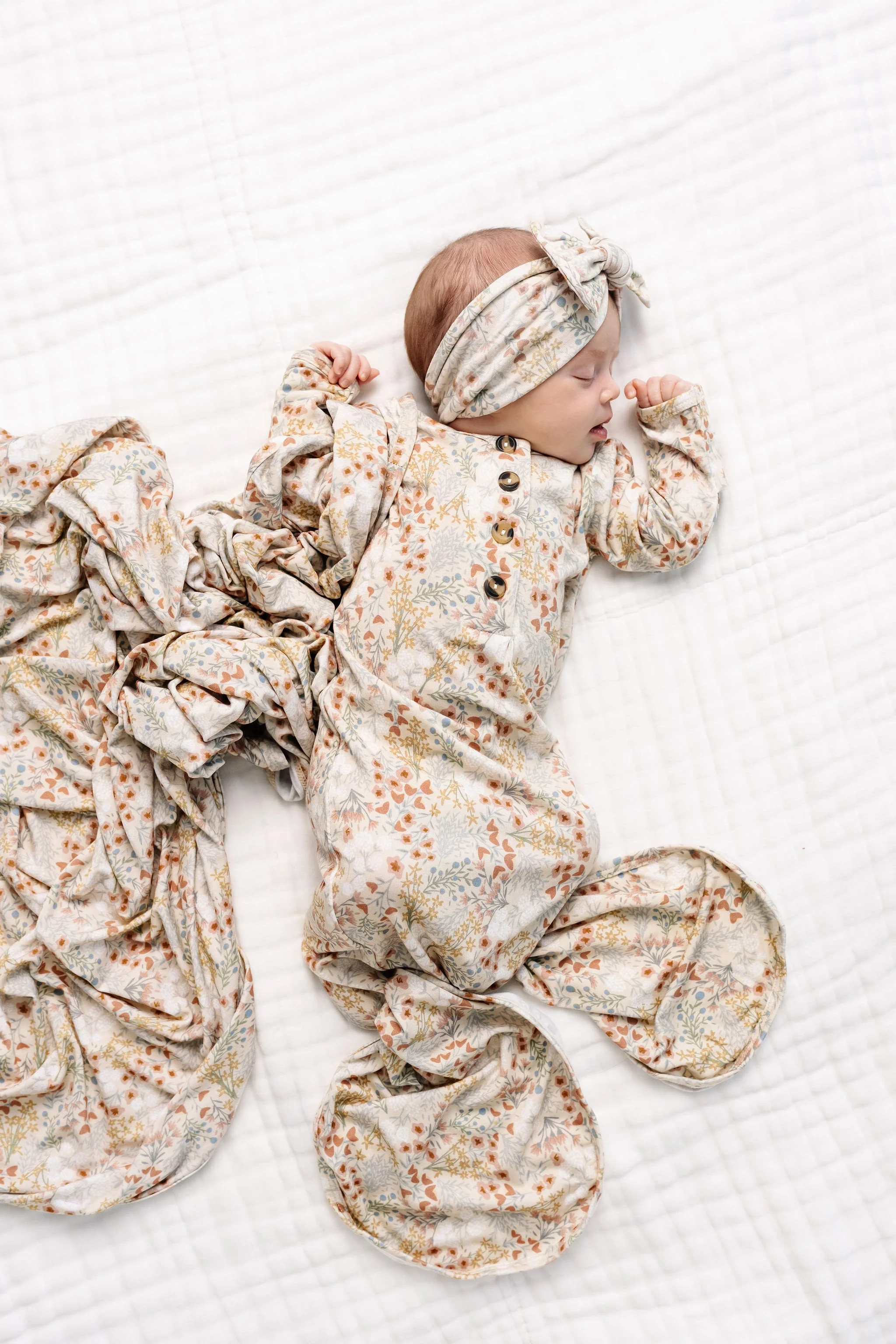 Pearl Newborn Headband Bundle (Gown) - Image 3