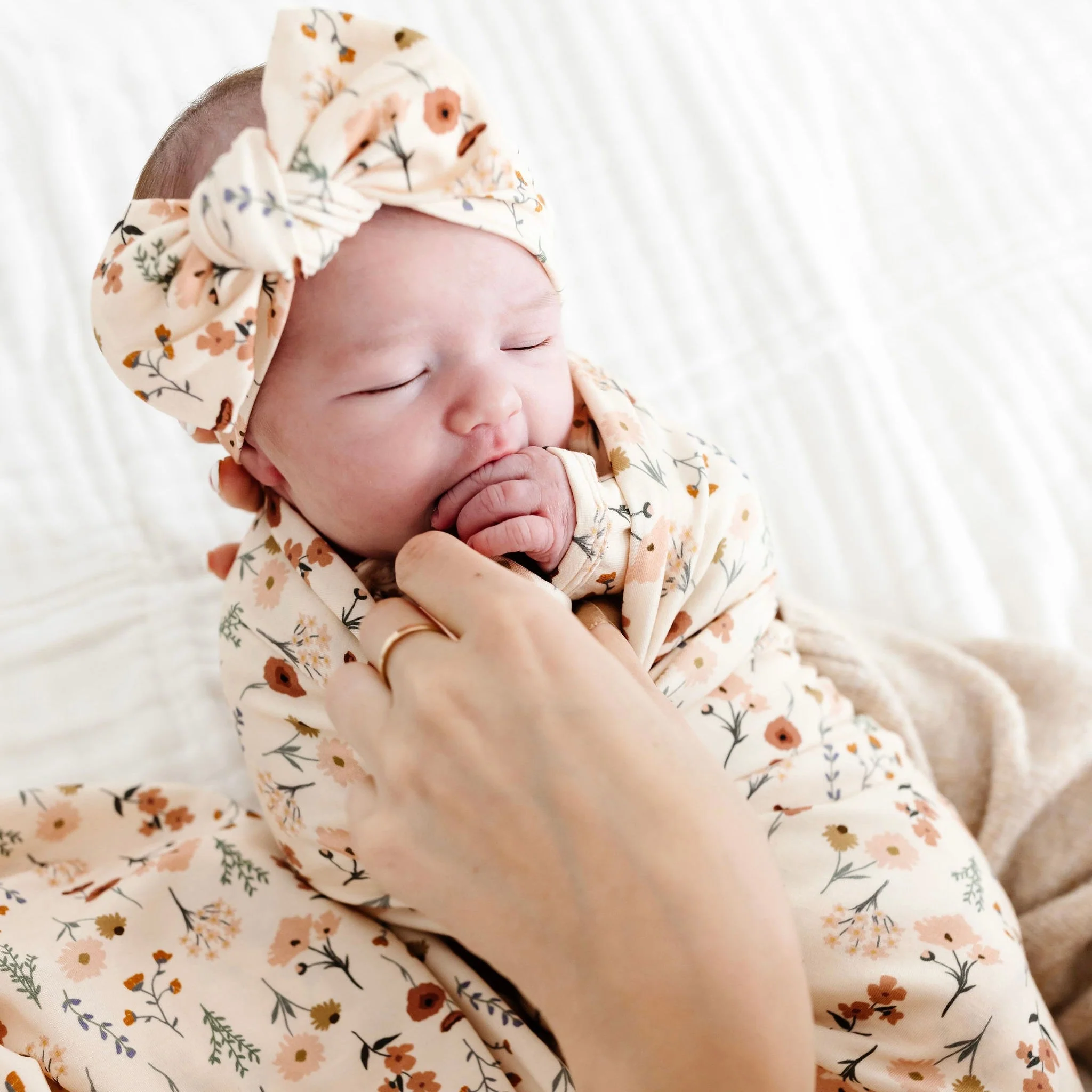 Rachel Newborn Headband Bundle (Gown) - Image 7