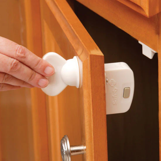 Safety 1st Complete Magnetic Locking System - Image 3