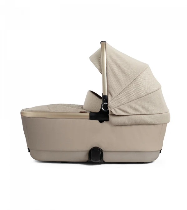 Silver Cross Reef 2 Bassinet - Image 5