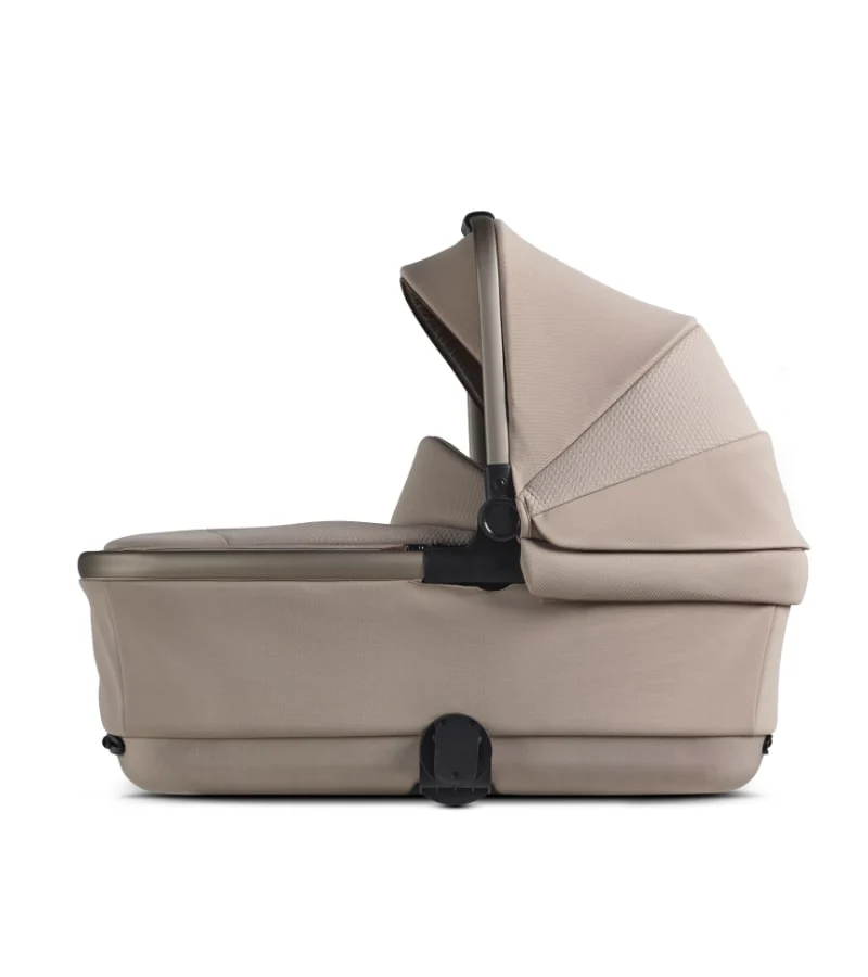 Silver Cross Reef 2 Bassinet - Image 8