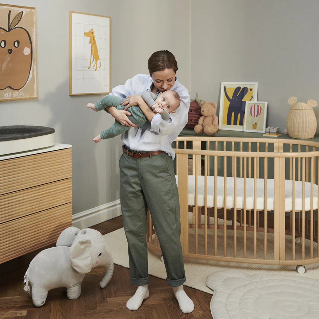 Stokke Sleepi Convertible Crib - Image 2
