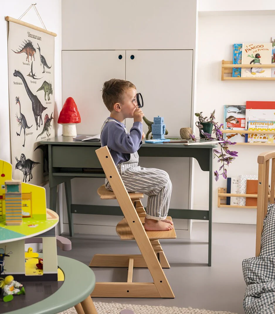 Stokke Tripp Trapp 2 Highchair with Cushion and Tray - Image 4