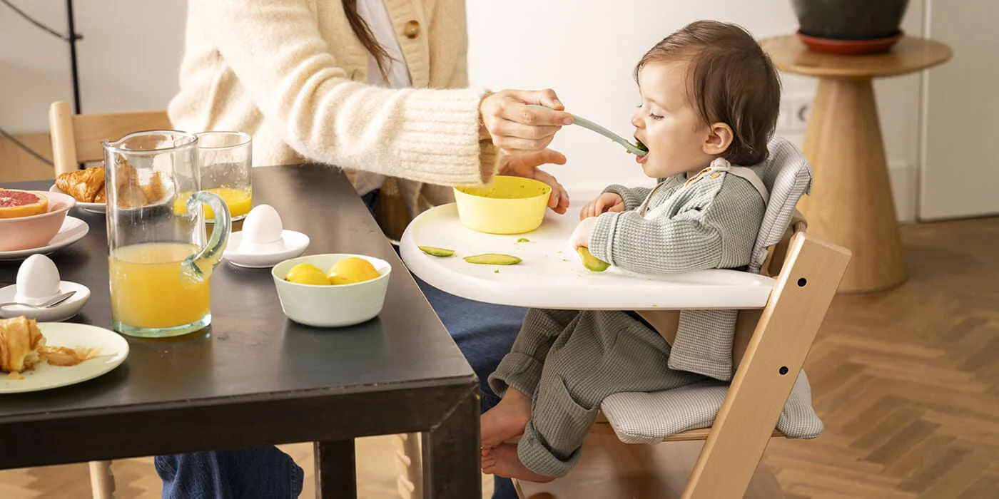 Stokke Tripp Trapp 2 Highchair with Cushion and Tray - Image 9