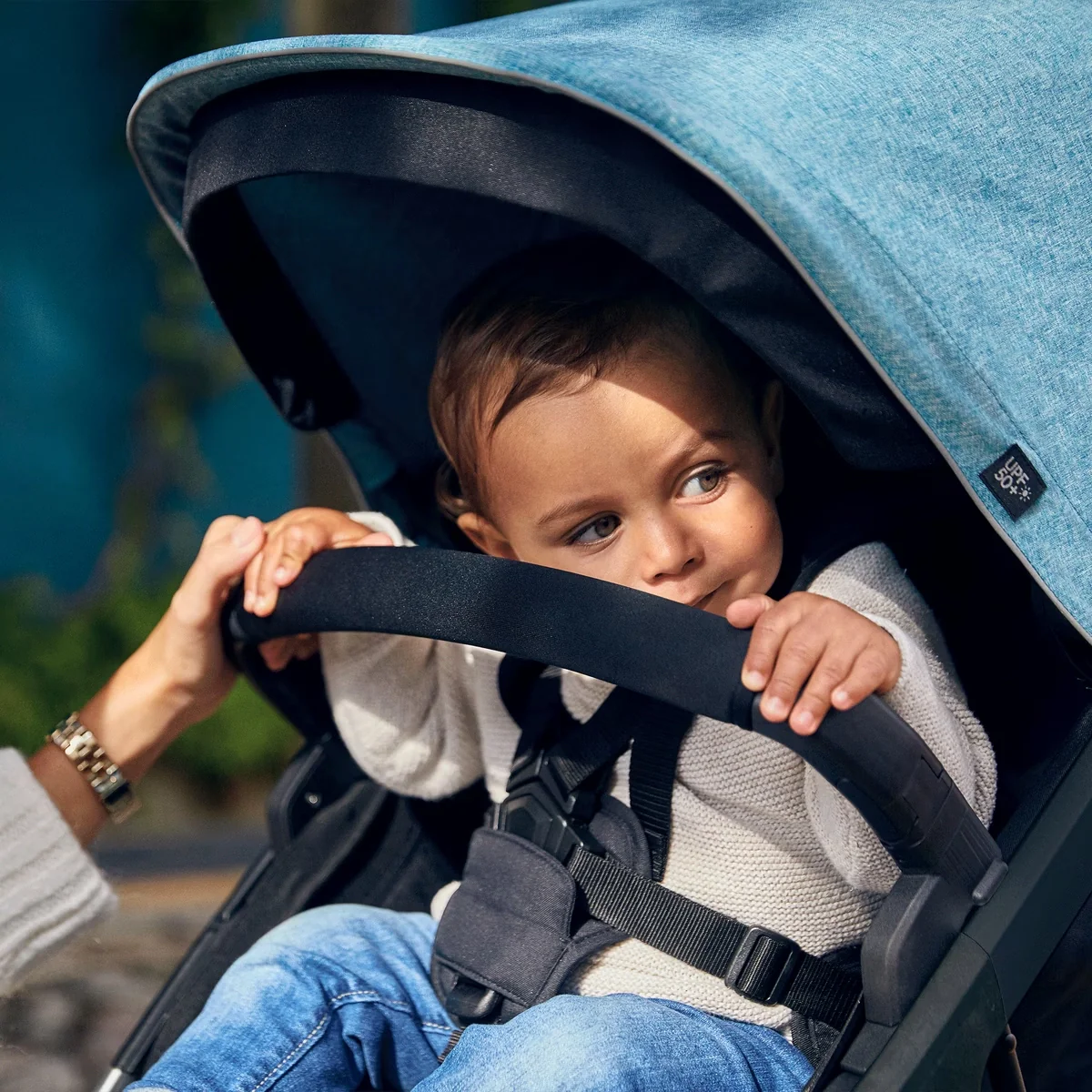 Thule Spring Bumper Bar - Image 2