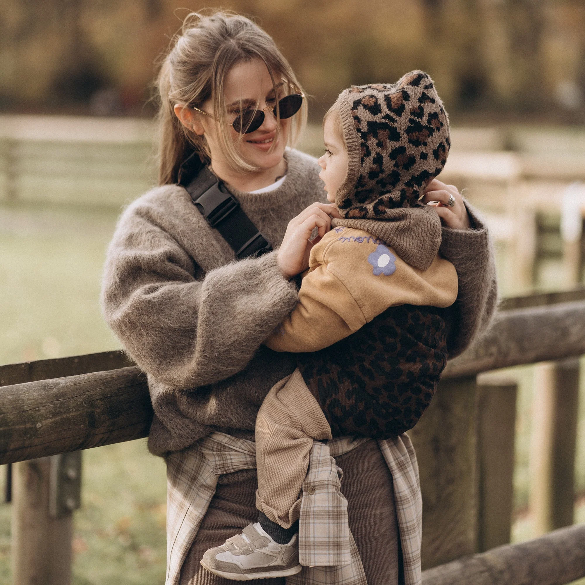 Wildride Toddler Carrier - Leopard Print Brown - Image 5