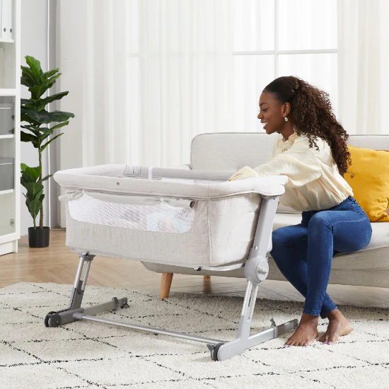 Unilove HugMe Plus Bedside Bassinet - Image 7