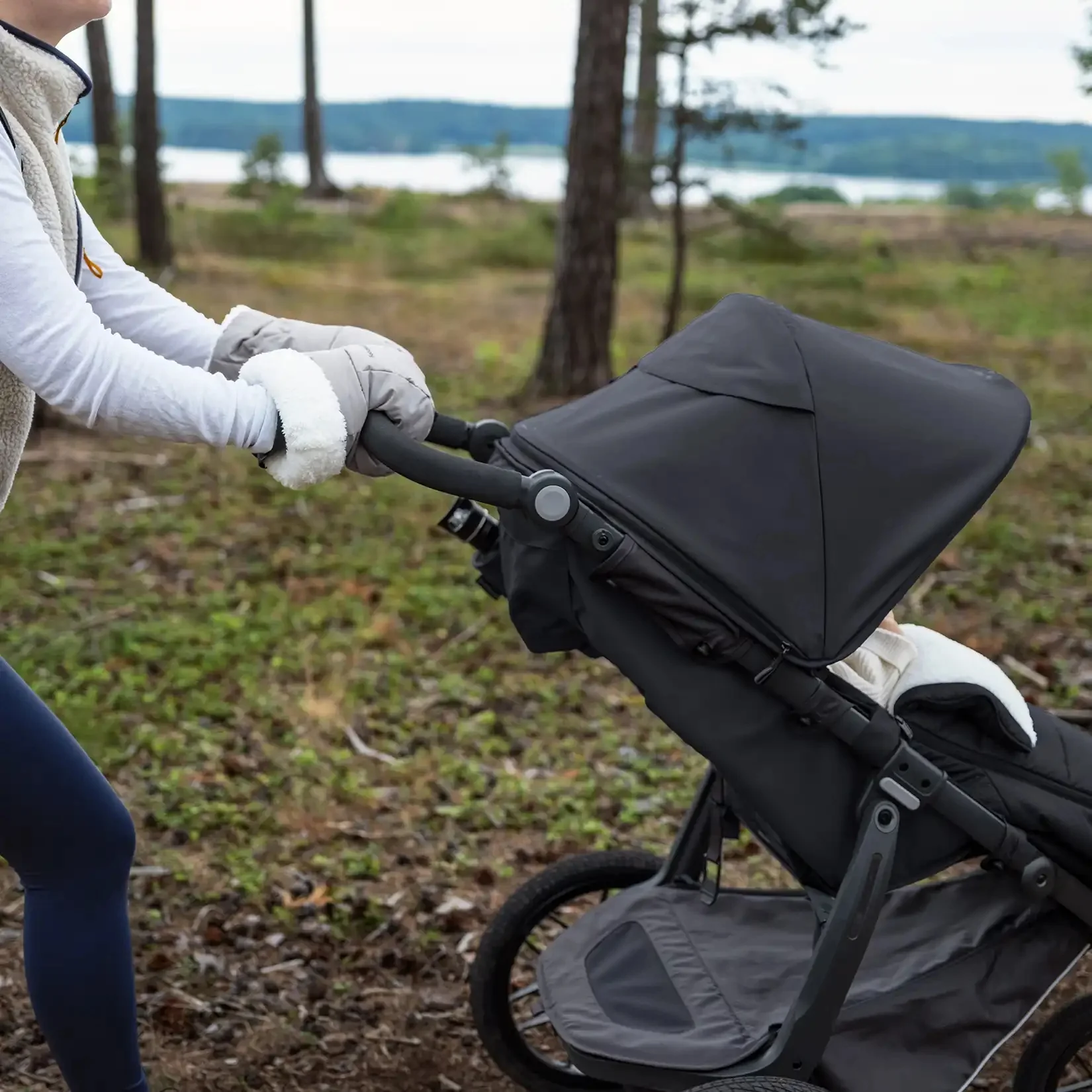 UPPAbaby CozyHandmuffs - Image 4