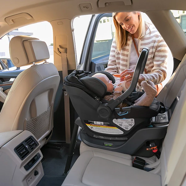 UPPAbaby MINU V3 with Aria V2 Travel System - Image 13