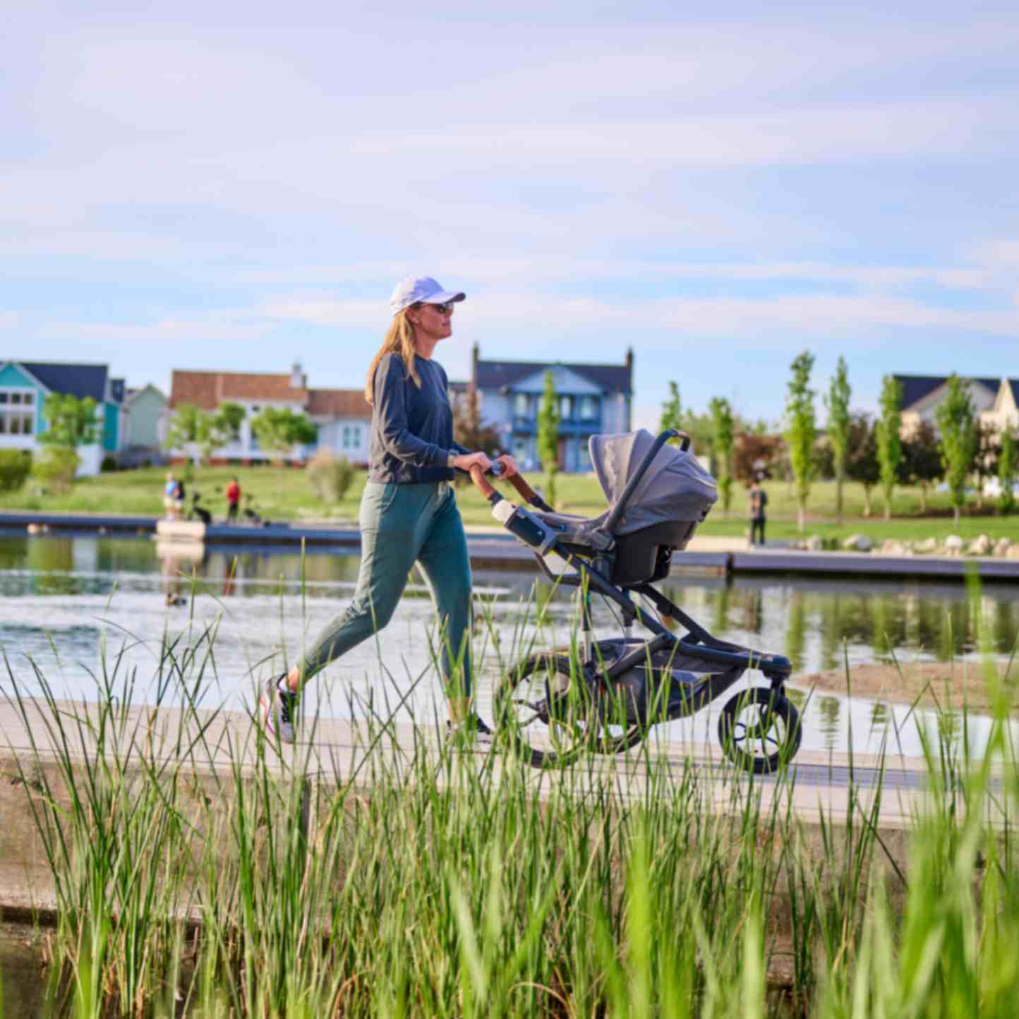 Veer Switchback &Roll Stroller Frame - Image 8