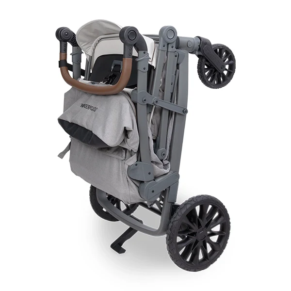 WonderFold L4 Quad Stroller Wagon - Image 12