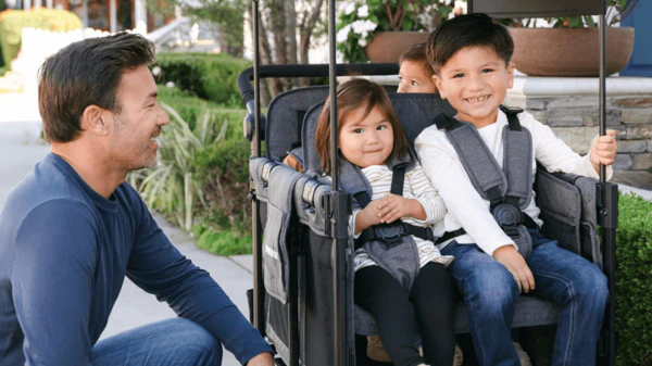 WonderFold W4 Elite Pro Stroller Wagon - Image 7